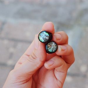 1/2 double flare wood with abalone shell plug